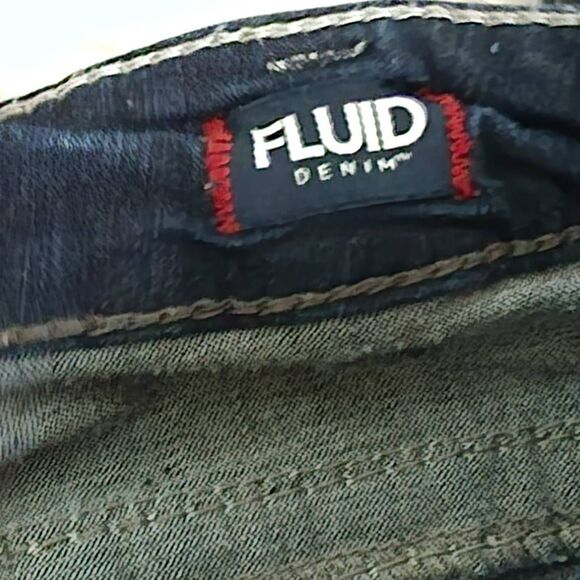 Silver Jeans Co. Suki Mid Short Distressed Denim Sz 16 - Picture 5 of 8